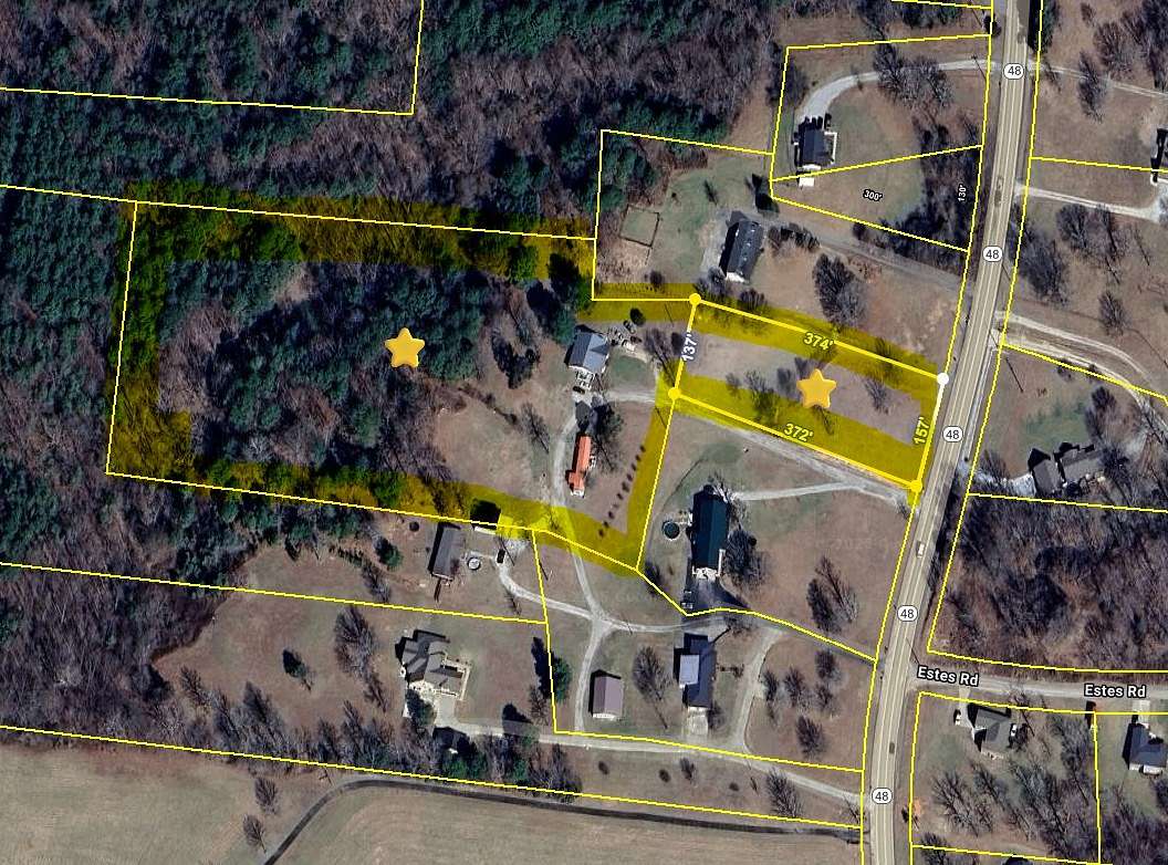 8.64 Acres of Improved Residential Land for Sale in Charlotte, Tennessee