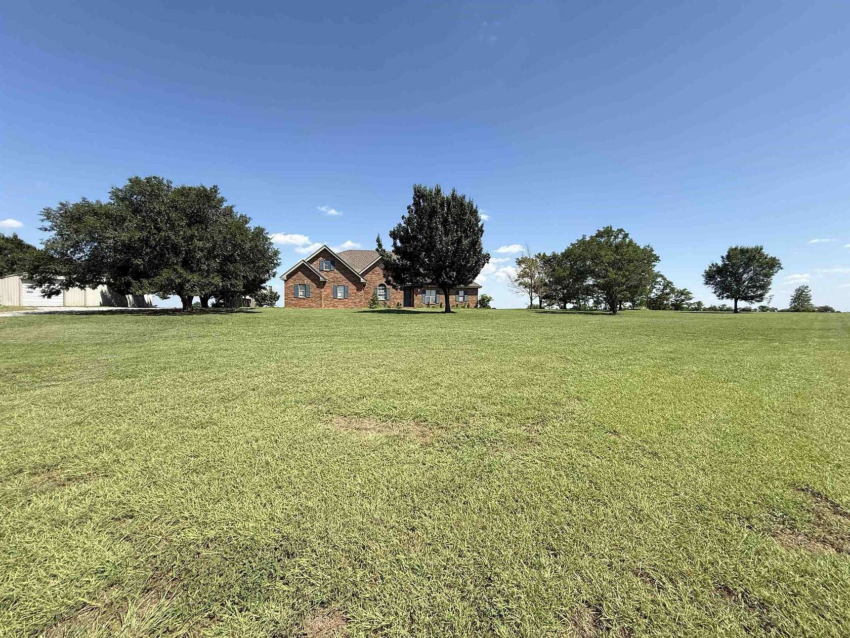 10 Acres of Residential Land with Home for Sale in Enid, Oklahoma