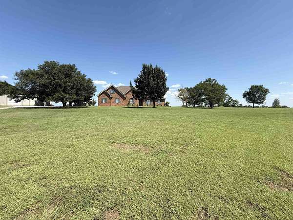 10 Acres of Residential Land with Home for Sale in Enid, Oklahoma