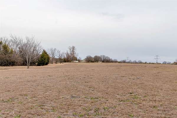 10 Acres of Improved Land for Sale in Farmersville, Texas