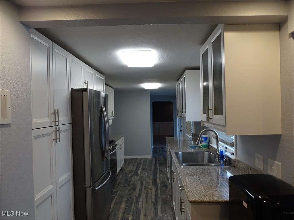 2.84 Acres of Residential Land with Home for Sale in Chesterland, Ohio