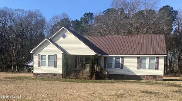 2.25 Acres of Residential Land with Home for Sale in Magnolia, North Carolina