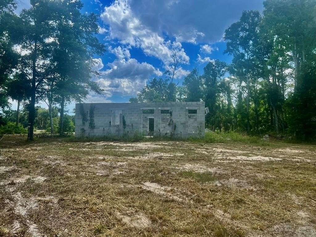 5 Acres of Residential Land for Sale in Cross City, Florida