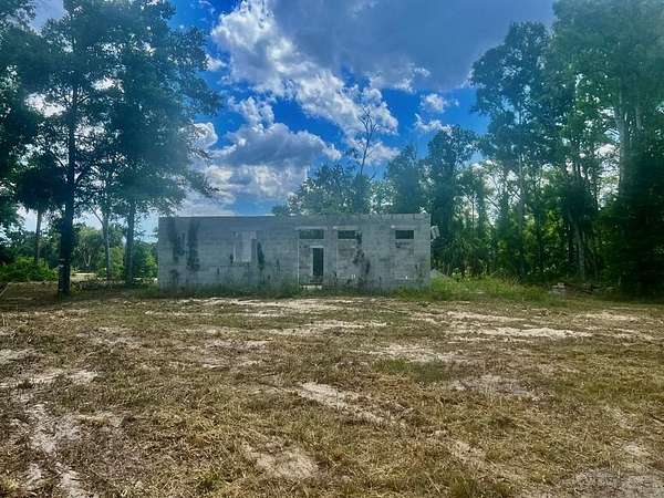 5 Acres of Residential Land for Sale in Cross City, Florida