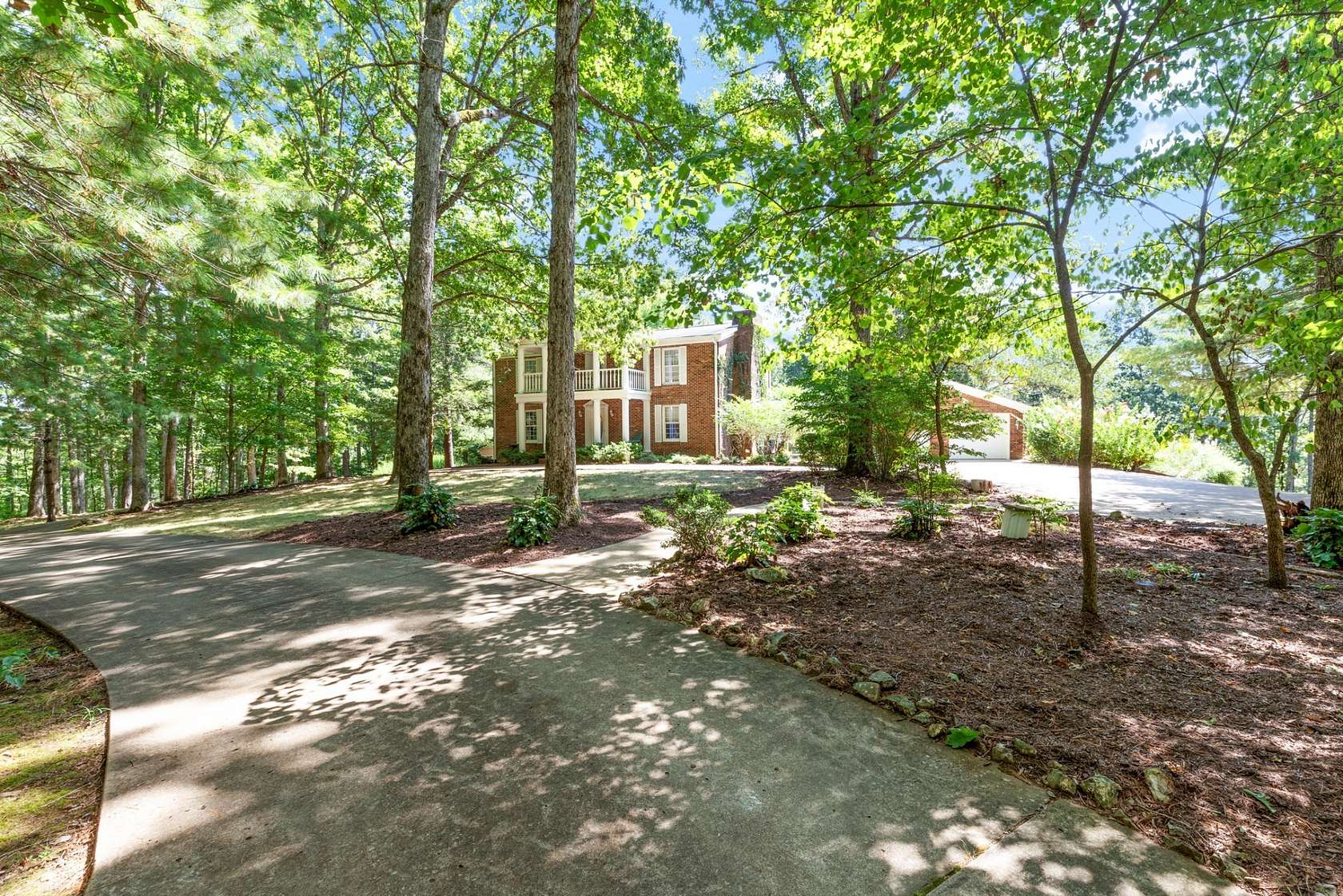 105 Acres of Recreational Land with Home for Sale in McEwen, Tennessee