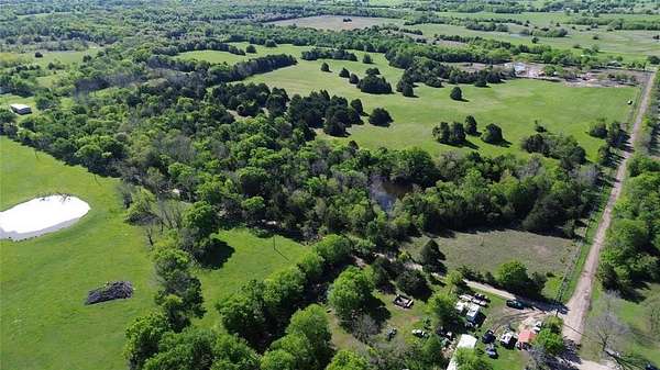 20 Acres of Recreational Land & Farm for Sale in Lone Oak, Texas