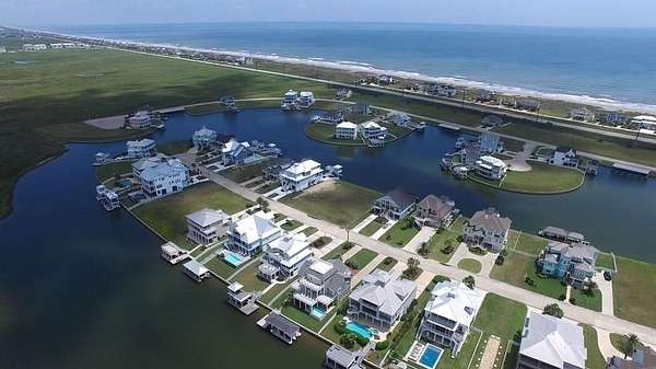 0.24 Acres of Residential Land for Sale in Galveston, Texas