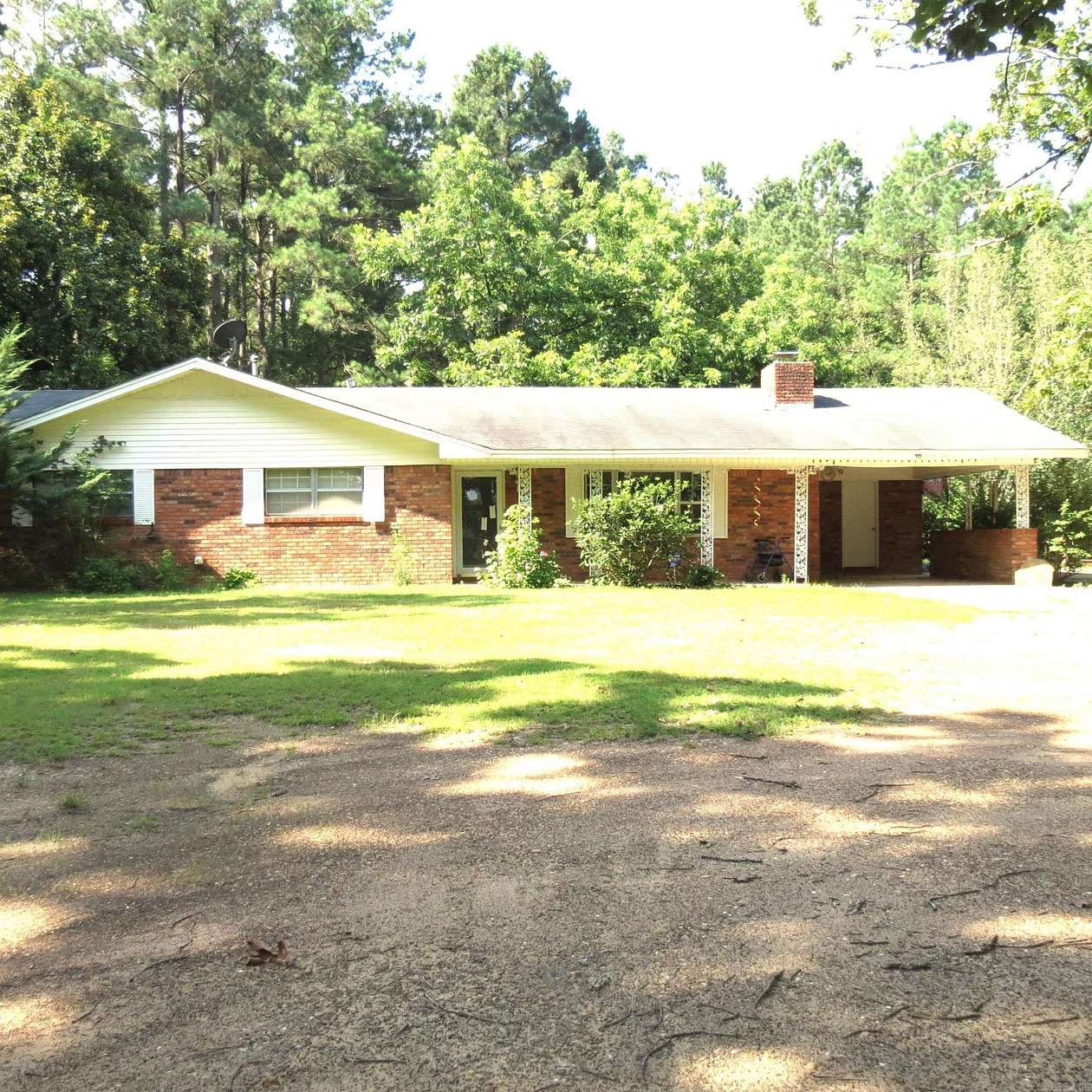 18 Acres of Land with Home for Sale in Kingsland, Arkansas