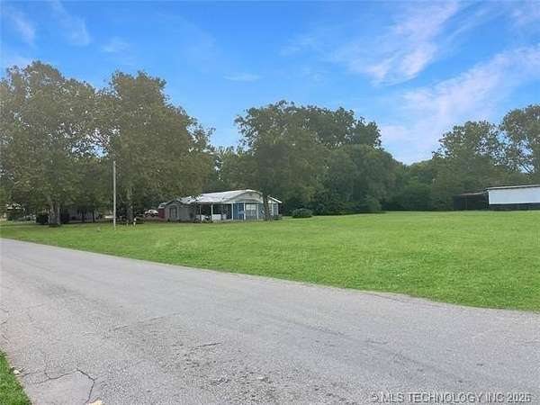 1.83 Acres of Residential Land for Sale in Calera, Oklahoma