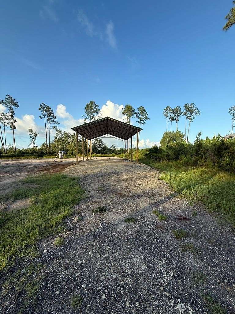 0.6 Acres of Land for Sale in Wewahitchka, Florida