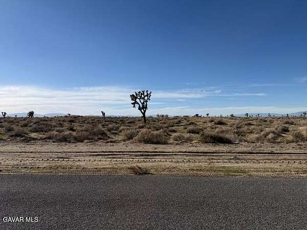 26.7 Acres of Land for Sale in Lancaster, California