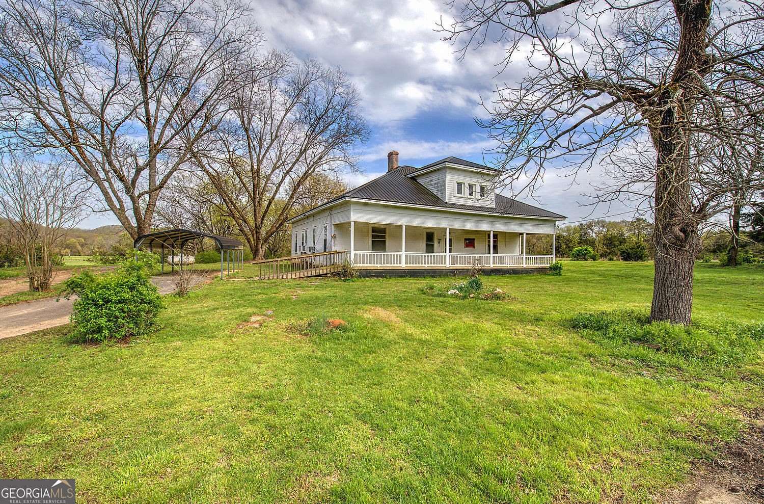 10.3 Acres of Land with Home for Sale in Aragon, Georgia