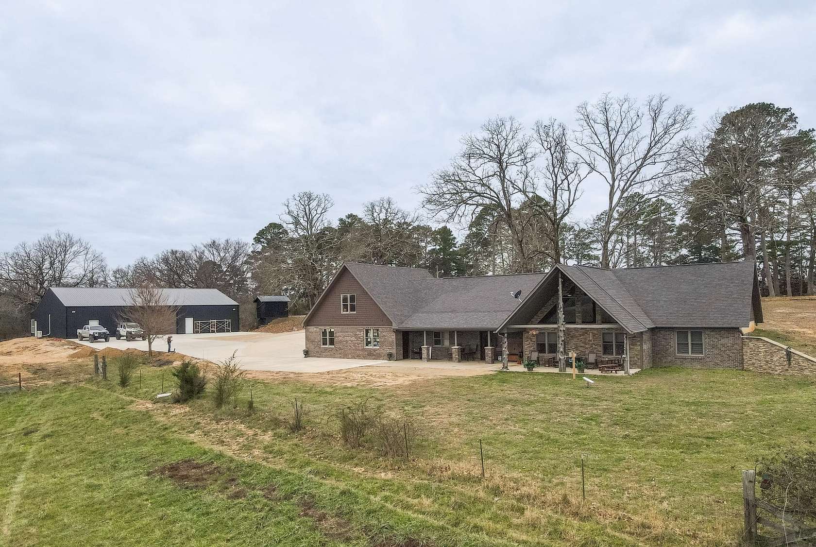 10 Acres of Recreational Land with Home for Sale in Ellsinore, Missouri