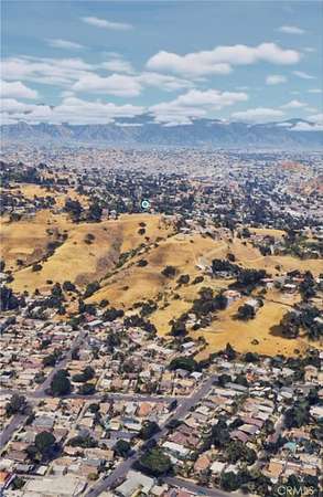 0.1 Acres of Land for Sale in Los Angeles, California