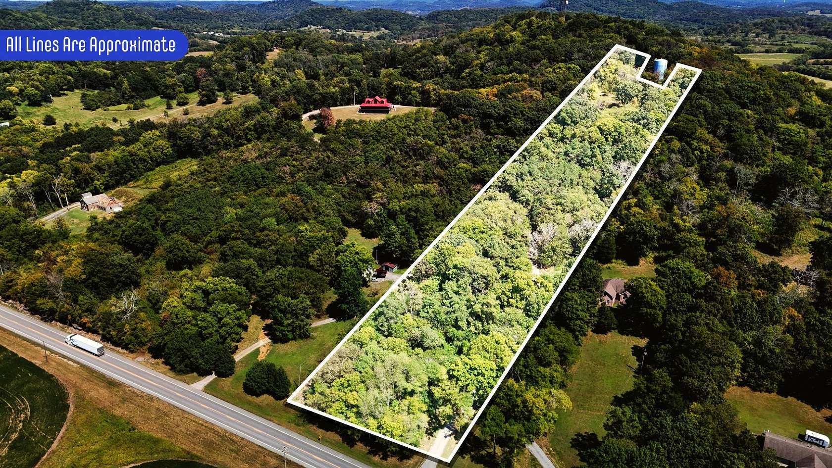 5 Acres of Residential Land for Sale in Bethpage, Tennessee