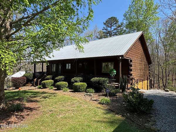 1.83 Acres of Land with Home for Sale in Jamestown, Tennessee