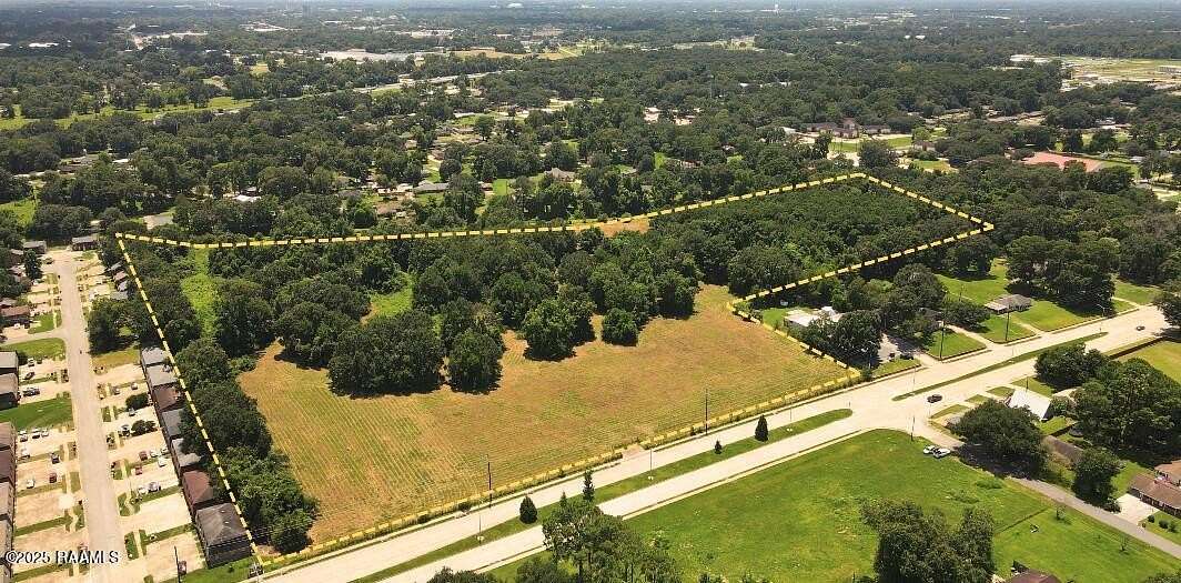 27 Acres of Mixed-Use Land for Sale in Lafayette, Louisiana