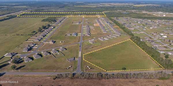 8.49 Acres of Residential Land for Sale in Iowa, Louisiana