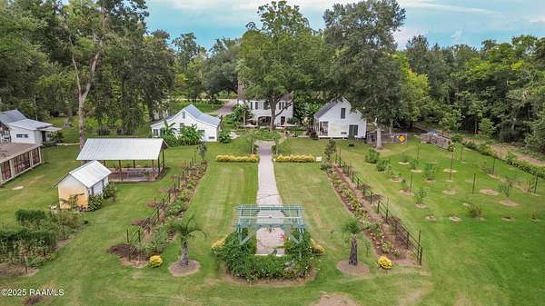 18.5 Acres of Improved Land for Sale in Arnaudville, Louisiana
