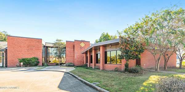 1.5 Acres of Improved Commercial Land for Sale in Lafayette, Louisiana