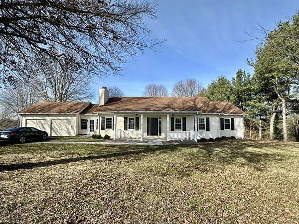 2 Acres of Residential Land with Home for Sale in Lancaster, Kentucky