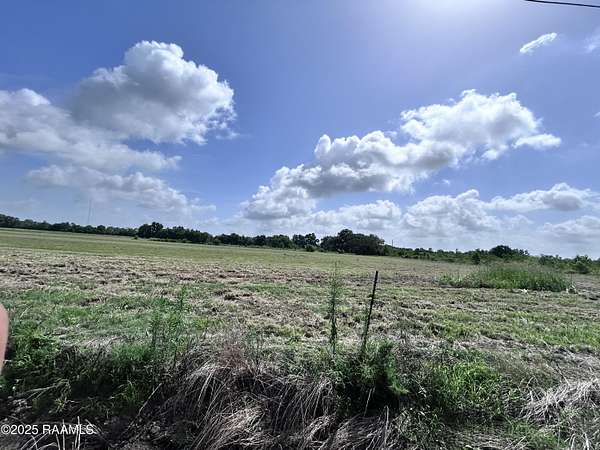 3.13 Acres of Residential Land for Sale in Church Point, Louisiana