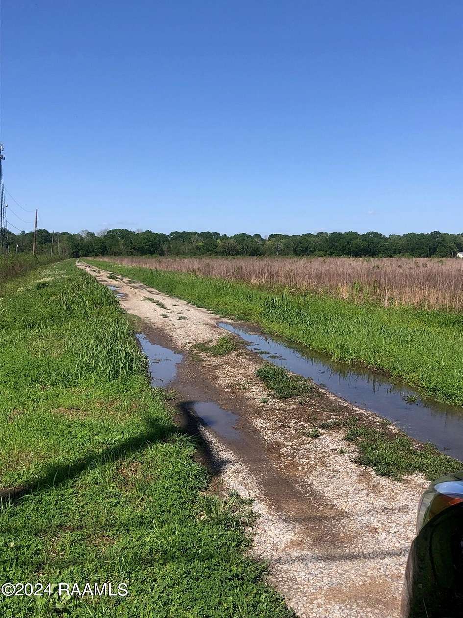 21.3 Acres of Commercial Land for Sale in St. Martinville, Louisiana