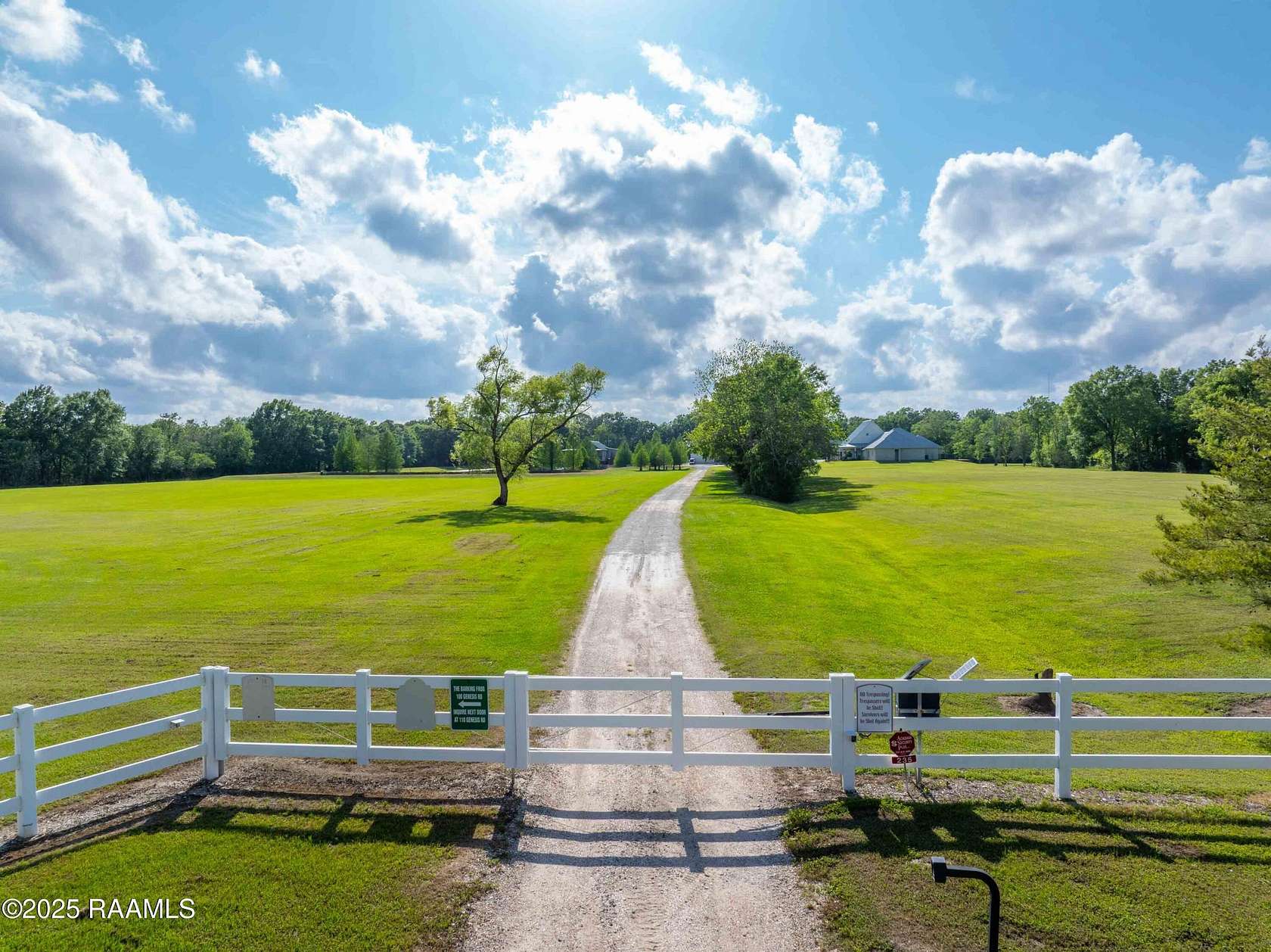 23 Acres of Recreational Land with Home for Sale in Scott, Louisiana