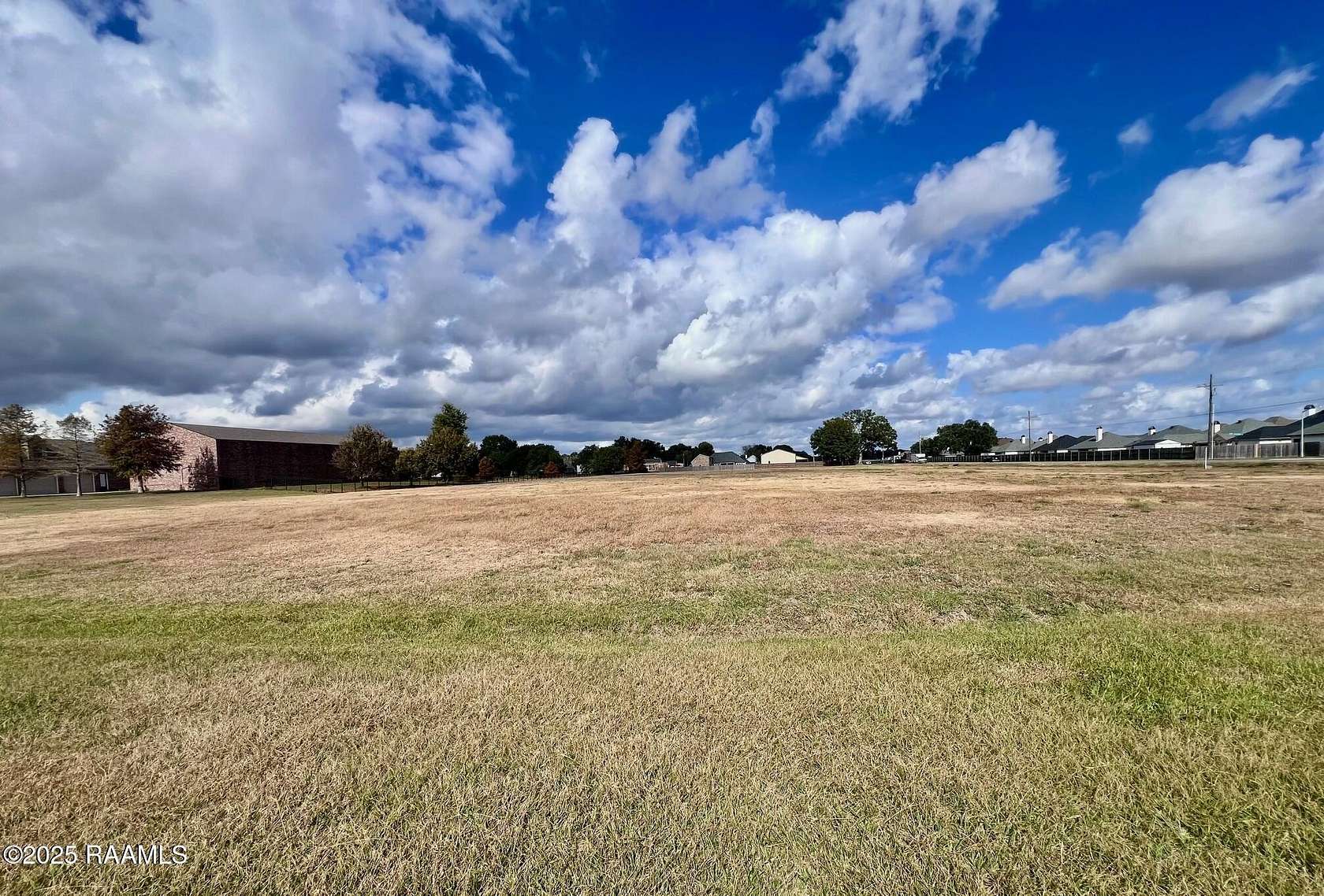 4 Acres of Residential Land for Sale in Youngsville, Louisiana
