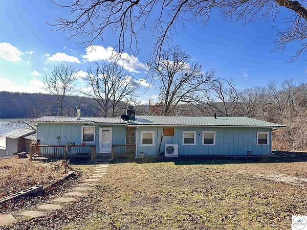 1.77 Acres of Residential Land with Home for Sale in Edwards, Missouri