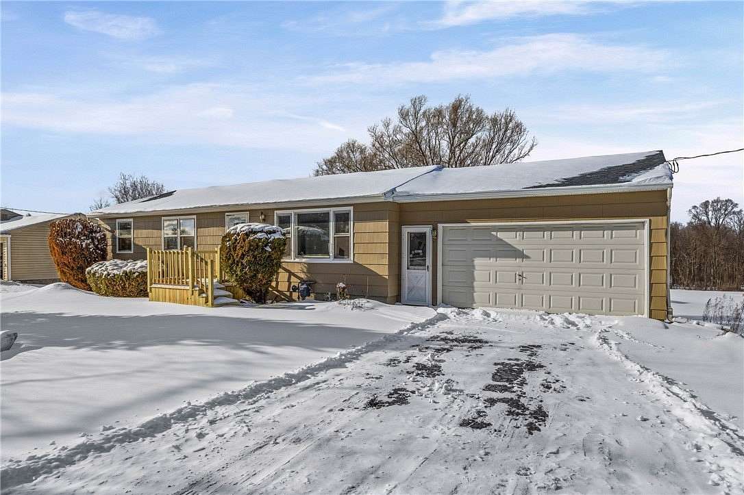 13.8 Acres of Land with Home for Sale in Macedon, New York