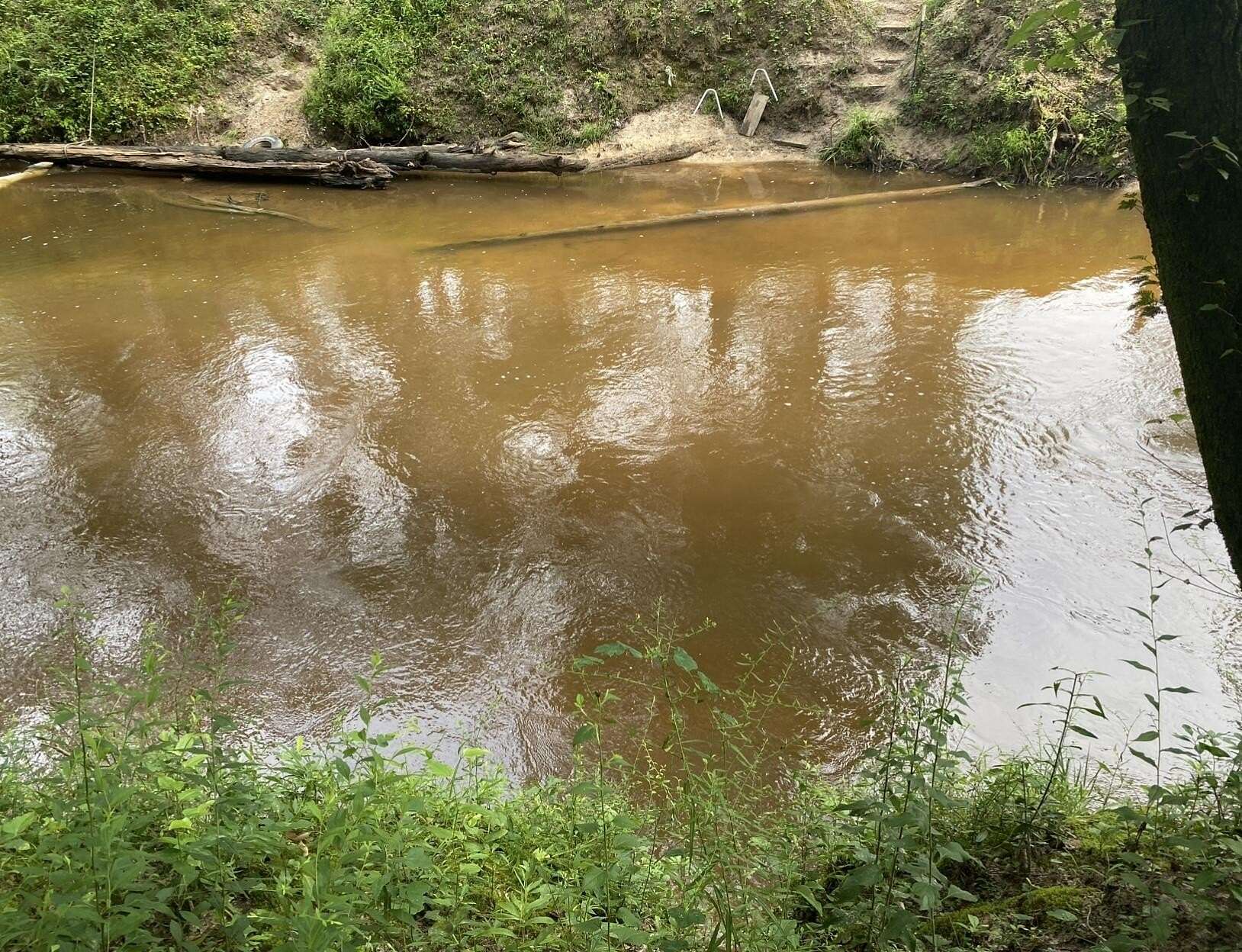 6.27 Acres of Land for Sale in Columbia, Mississippi
