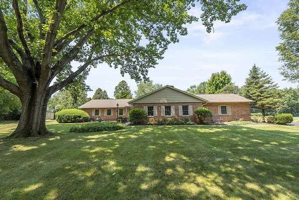 1.79 Acres of Residential Land with Home for Sale in Columbus, Ohio