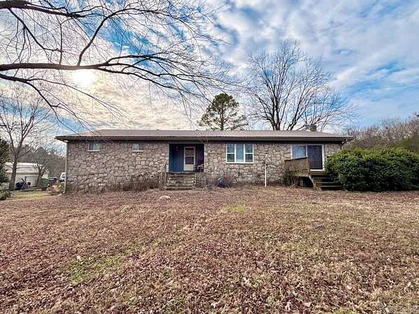 9.13 Acres of Residential Land with Home for Sale in Imboden, Arkansas