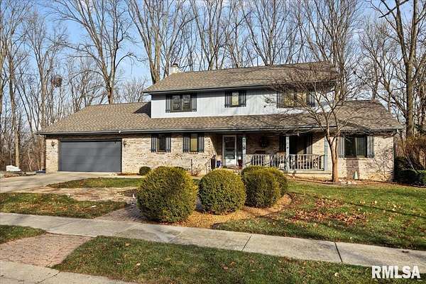 2.25 Acres of Residential Land with Home for Sale in Springfield, Illinois