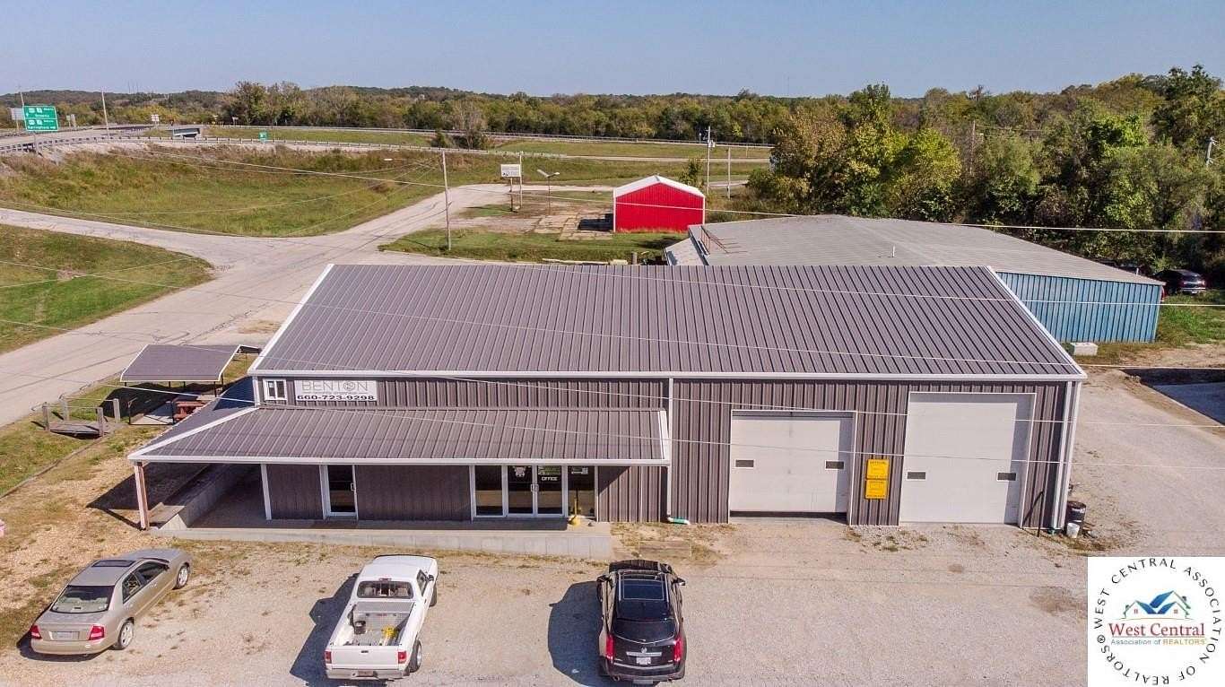 1.5 Acres of Improved Commercial Land for Sale in Warsaw, Missouri
