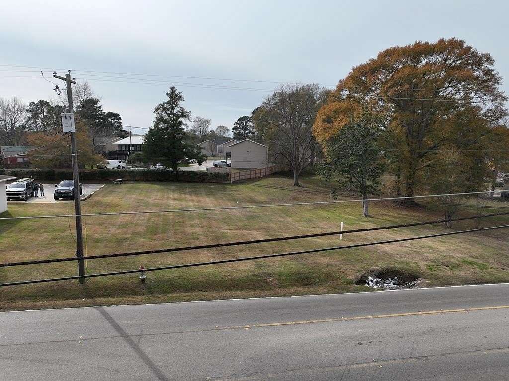 1 Acre of Commercial Land for Sale in Ellisville, Mississippi