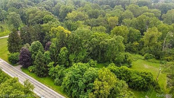0.81 Acres of Residential Land for Sale in Romulus, Michigan