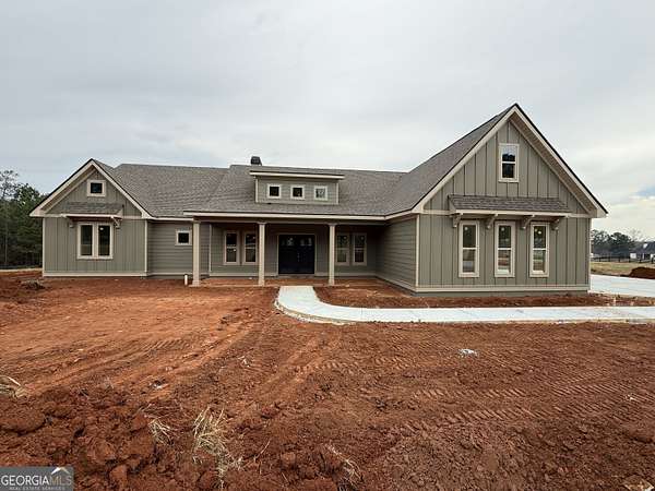 3 Acres of Residential Land with Home for Sale in Williamson, Georgia