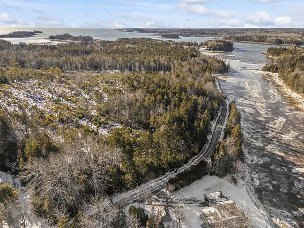 2.8 Acres of Residential Land for Sale in Saint George, Maine