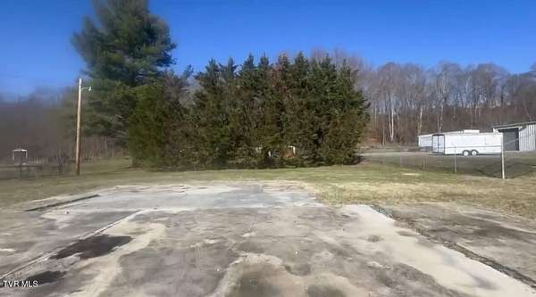 0.32 Acres of Commercial Land for Sale in Elizabethton, Tennessee