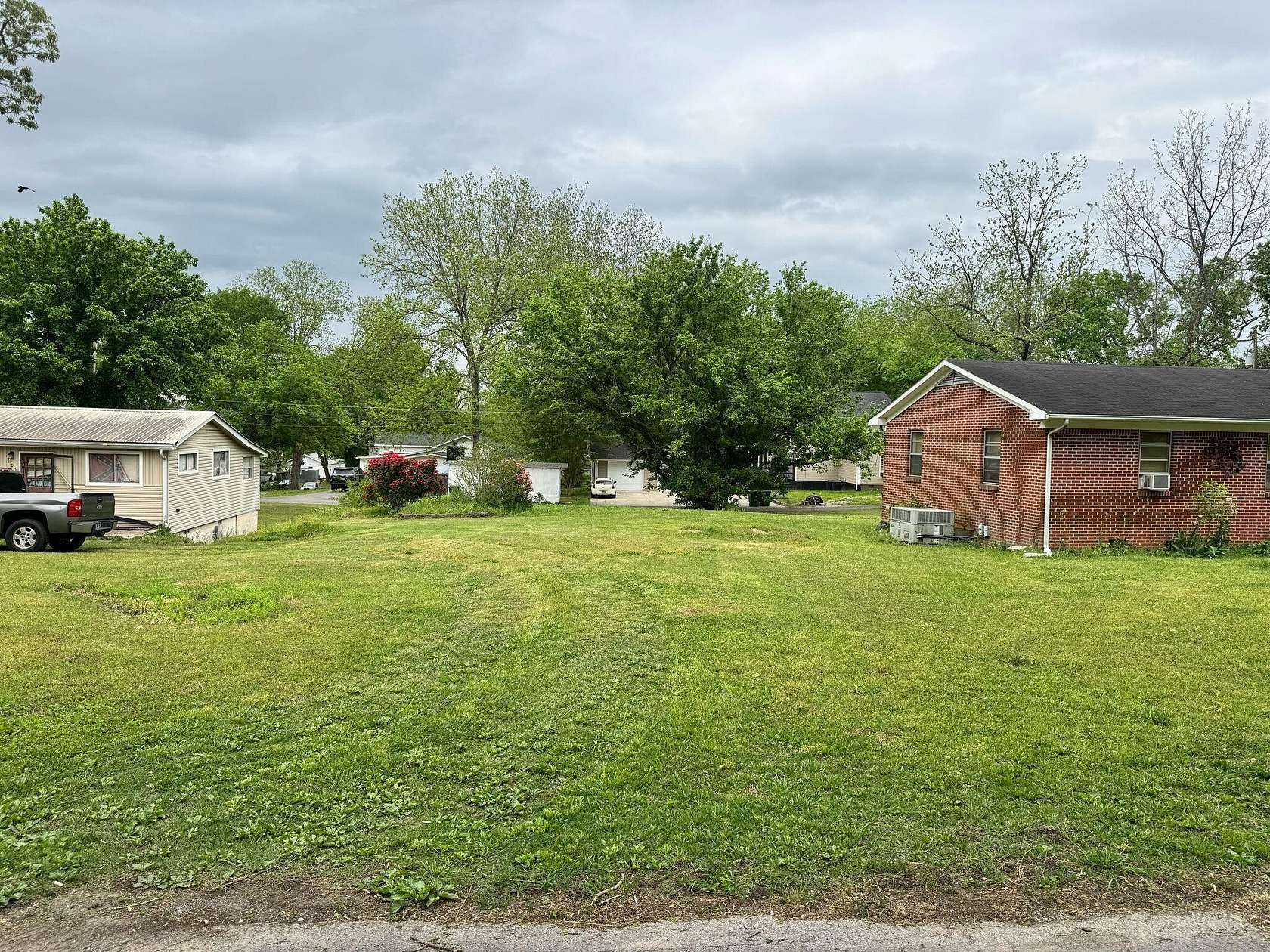 0.24 Acres of Residential Land for Sale in South Pittsburg, Tennessee