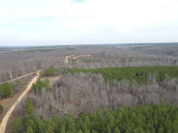 27 Acres of Recreational Land for Sale in Stewart, Tennessee
