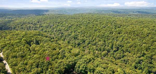 1.75 Acres of Residential Land for Sale in Signal Mountain, Tennessee