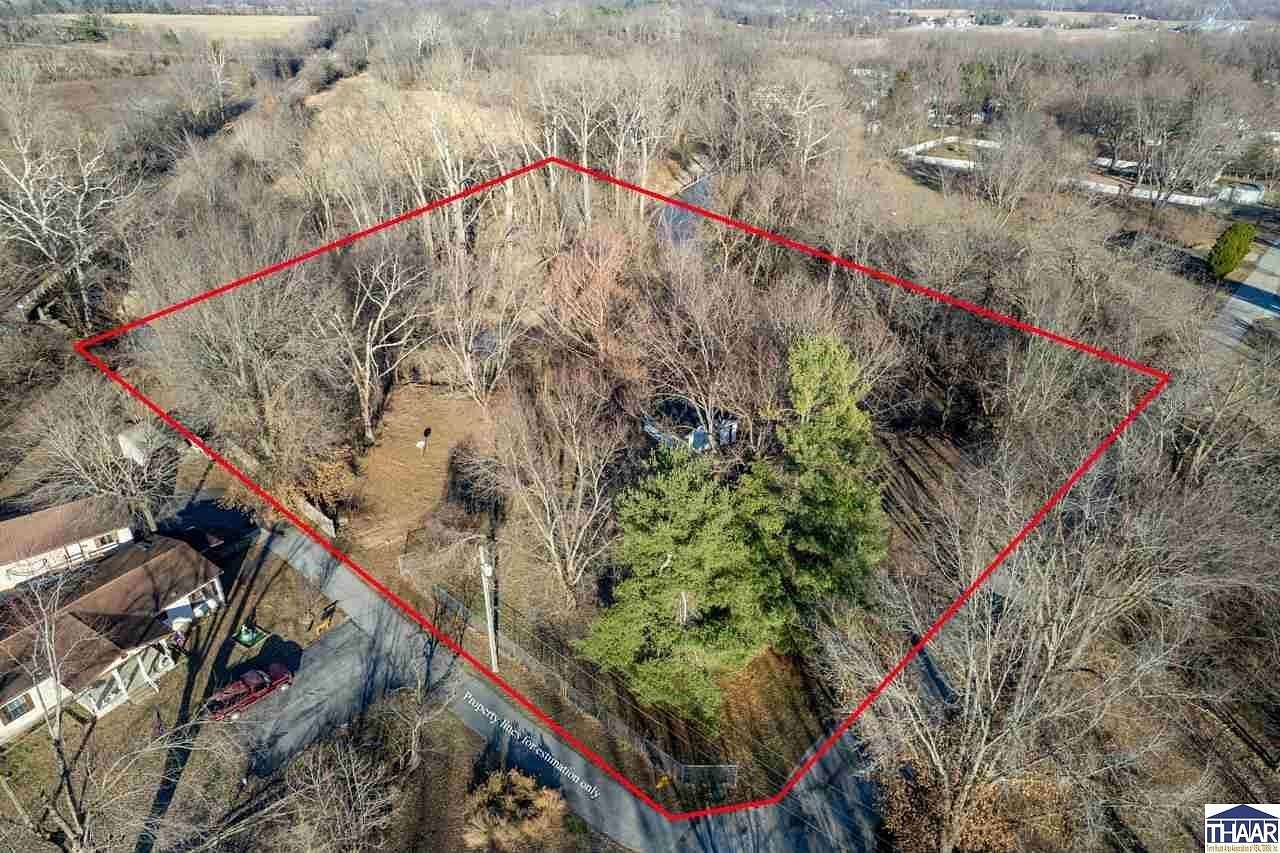 2 Acres of Residential Land for Sale in Terre Haute, Indiana