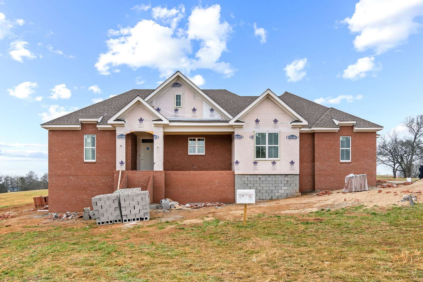 2 Acres of Residential Land with Home for Sale in Columbia, Tennessee