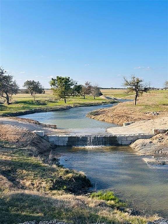 265 Acres of Agricultural Land with Home for Sale in Cranfills Gap, Texas
