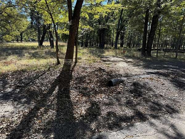 10.7 Acres of Land for Sale in Malakoff, Texas