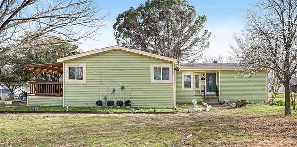 6.12 Acres of Residential Land with Home for Sale in Joshua, Texas