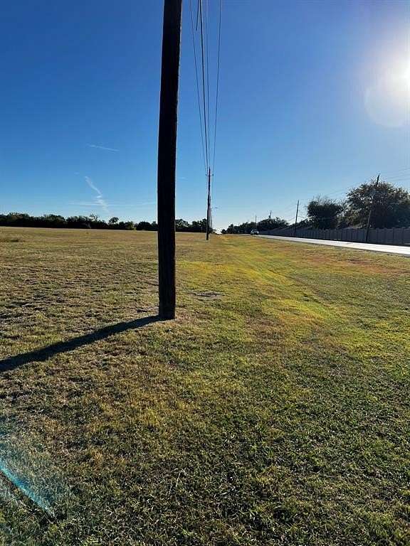 17.3 Acres of Land for Sale in DeSoto, Texas
